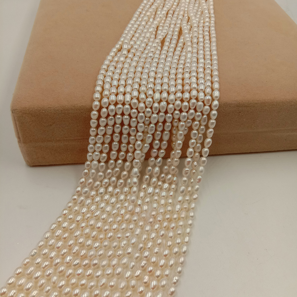 5-6 mm AAA High Quality Rice Shape Pearl,Natural pearl necklace and bracelet  wholesale Pure freshwater pearl in strand