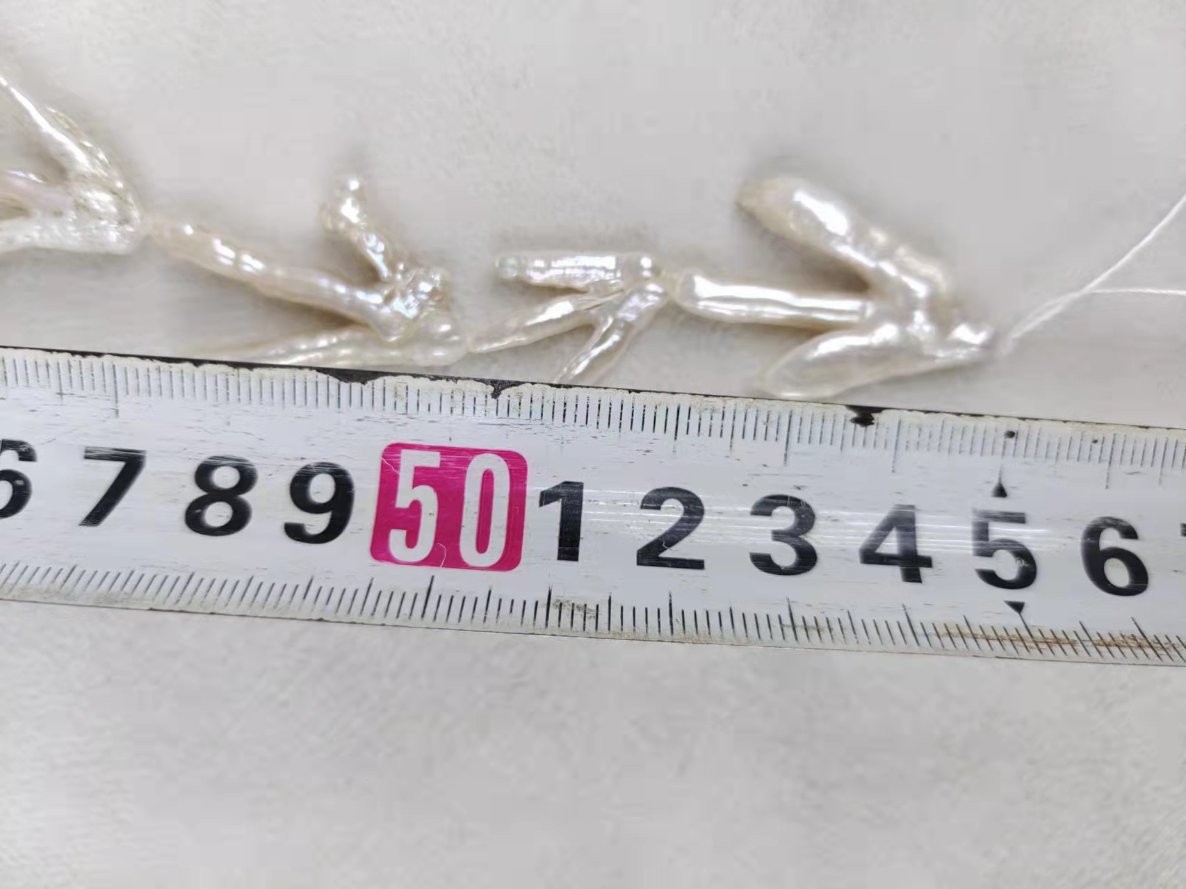 35-40mm Chicken foot shape baroque loose freshwater pearl in strand .100% nature freshwater pearl with Wholesale Prices 