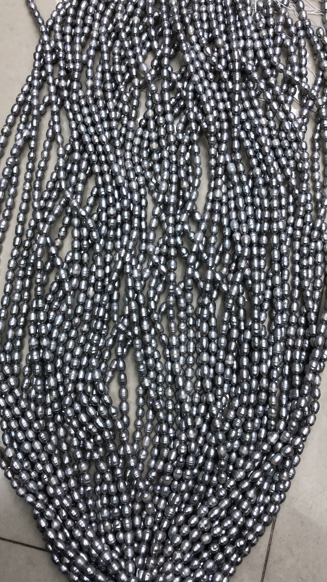 5 mm rice shape freshwater pearls wholesale single color loose wholesale freshwater pearl in strand -37 cm