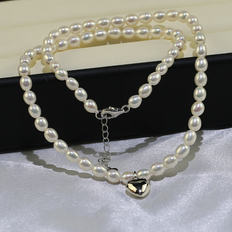 4.5-5mm 3A rice pearl 16 inch bead and pearl initial necklace with love shape pendant freshwater pearl necklace wholesale