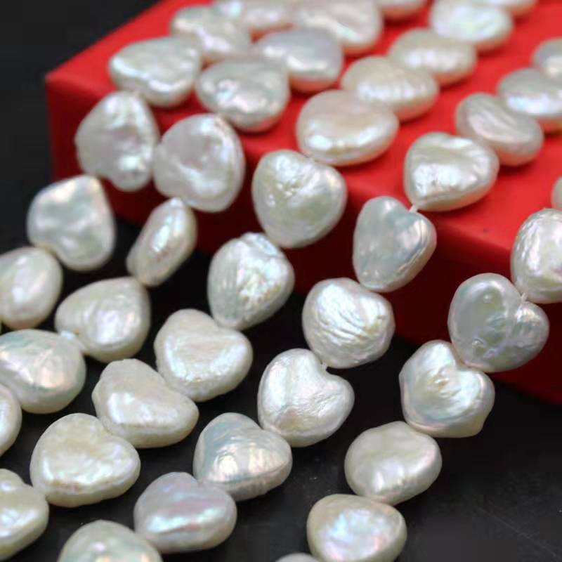 Chinese Cultured Baroque Heart Shape Freshwater Pearl Strand for Jewelry Making