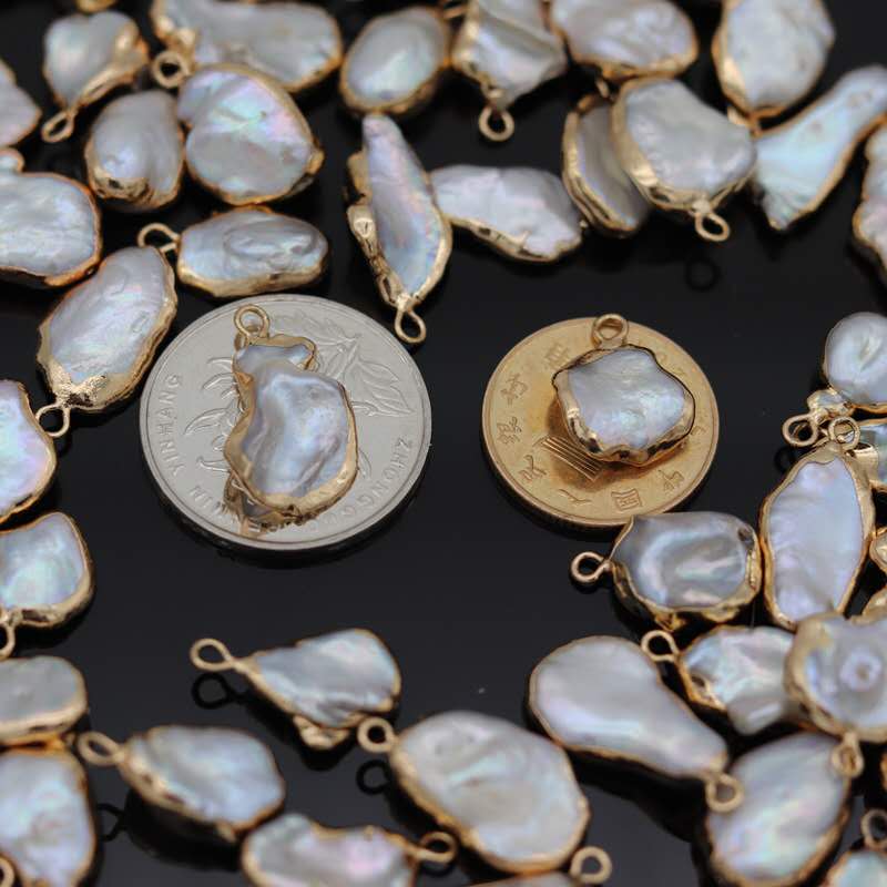Irregular Square Copper Gold Color Plated Natural Pearl Baroque Pendants with one loop