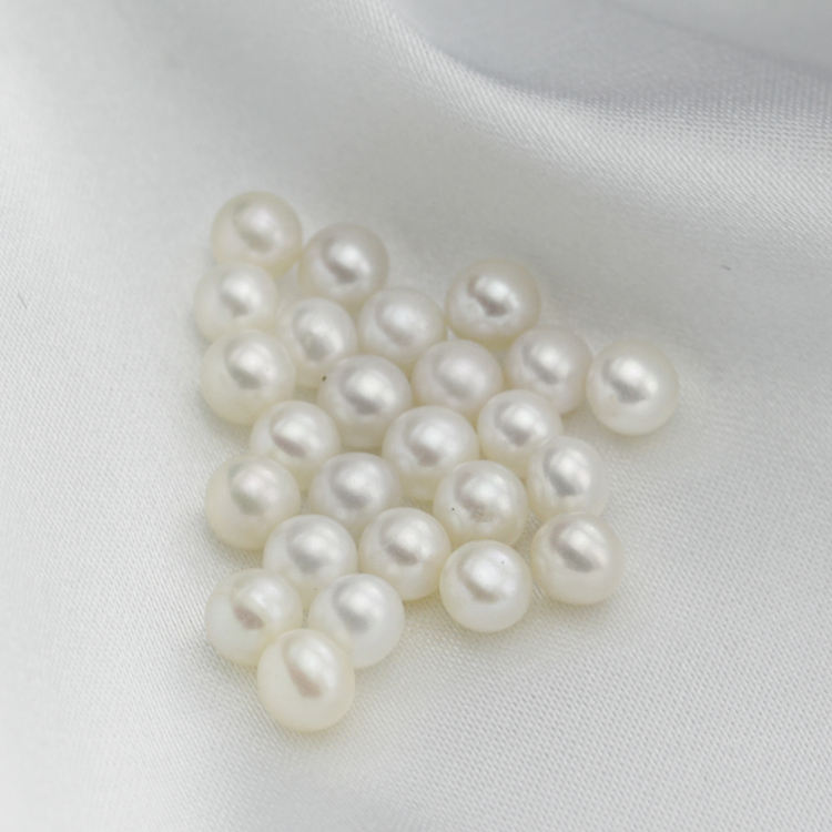 4-4.5mm Round freshwater half  beads pearl small size with hole real genuine pearl 